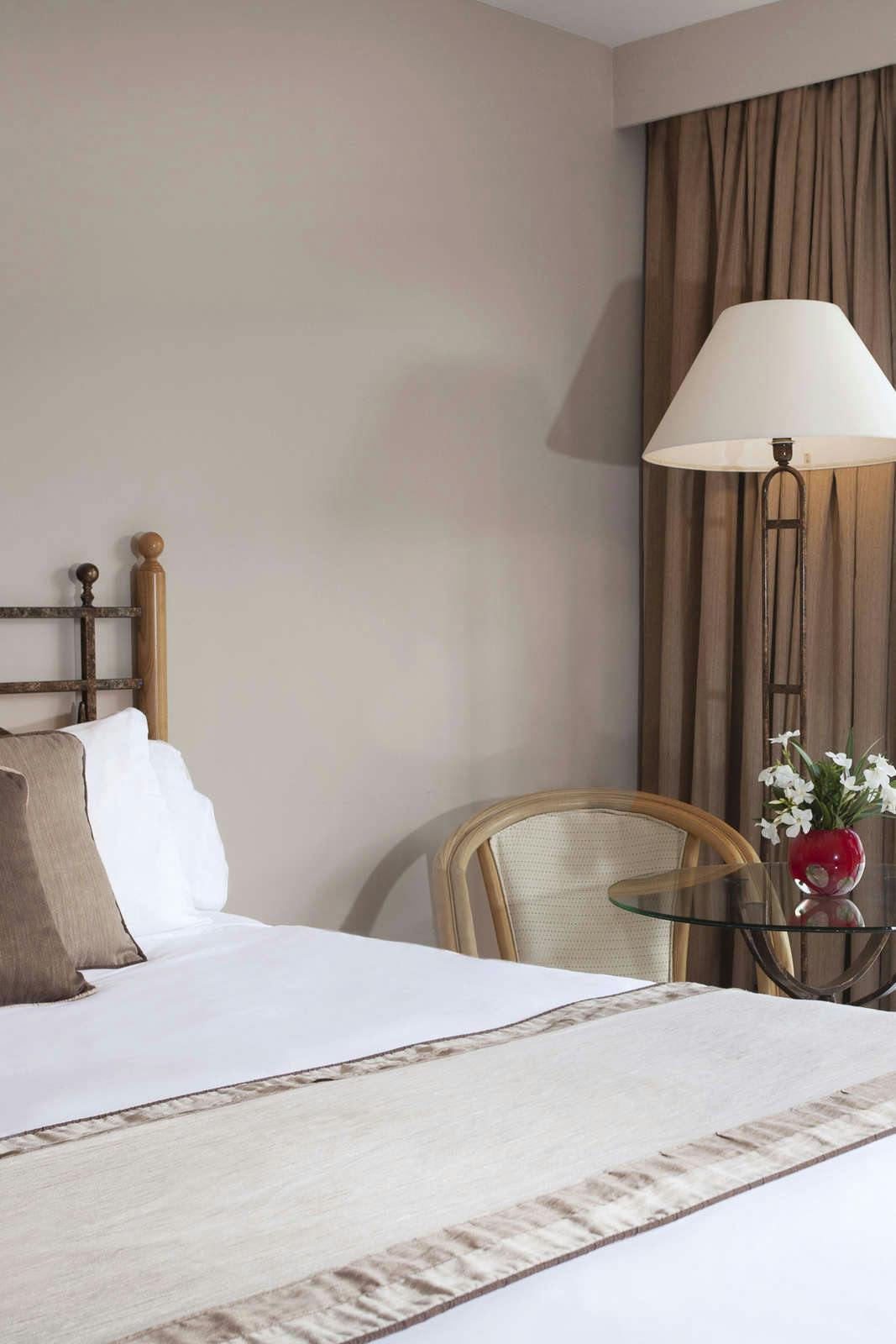 Hotel Marina Hotel Corinthia Beach Resort photo 3