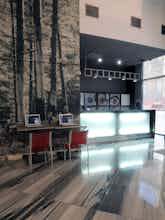 Hotel Petit Palace Plaza de la Reina photo 2
