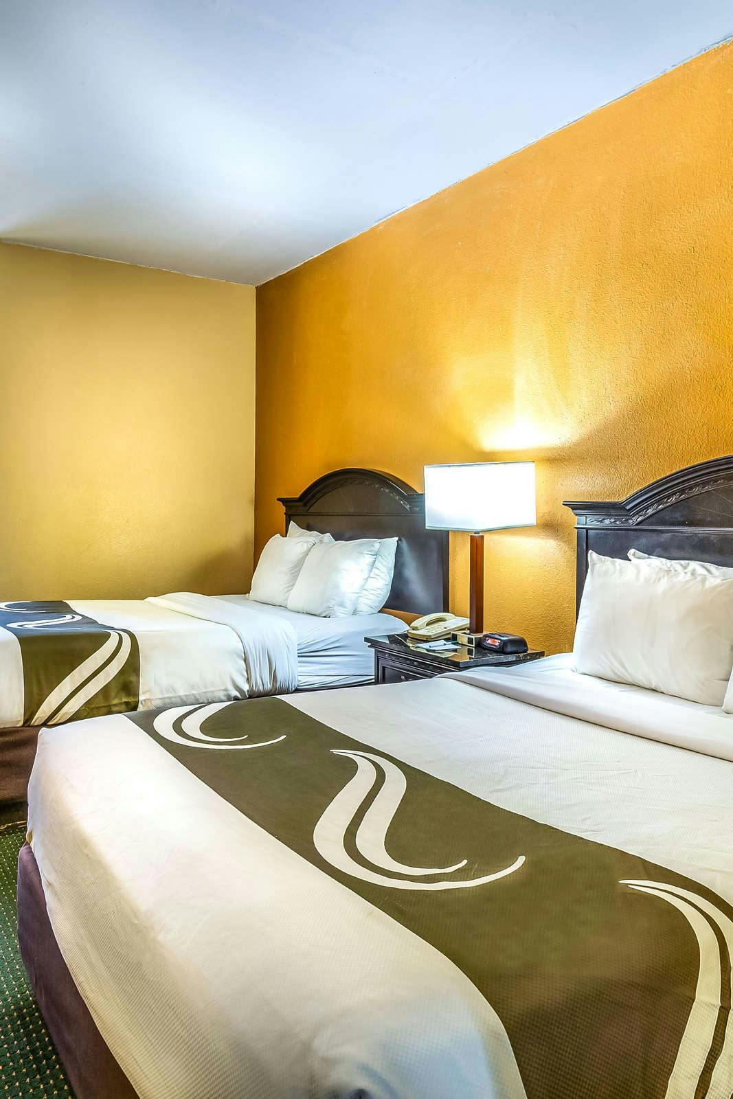 Hotel Quality Suites Near Orange County Convention Center photo 1