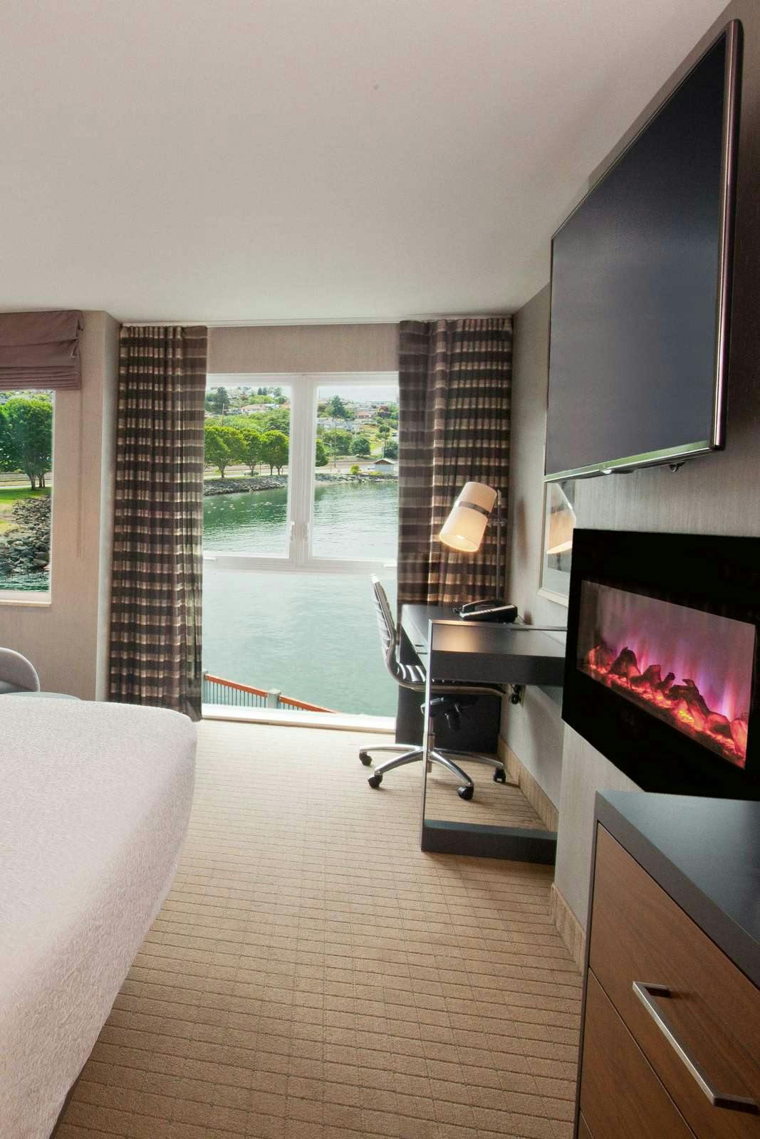 Hotel Silver Cloud Hotel - Tacoma Waterfront photo 3