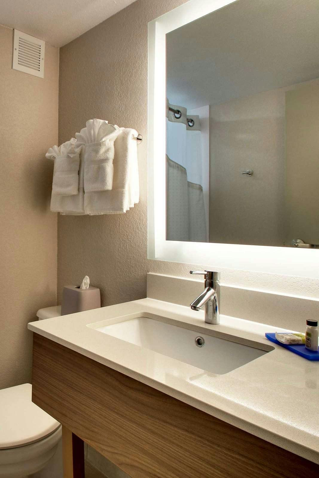 Hotel Holiday Inn Express Atlantic City W Pleasantville, an IHG Hotel photo 4