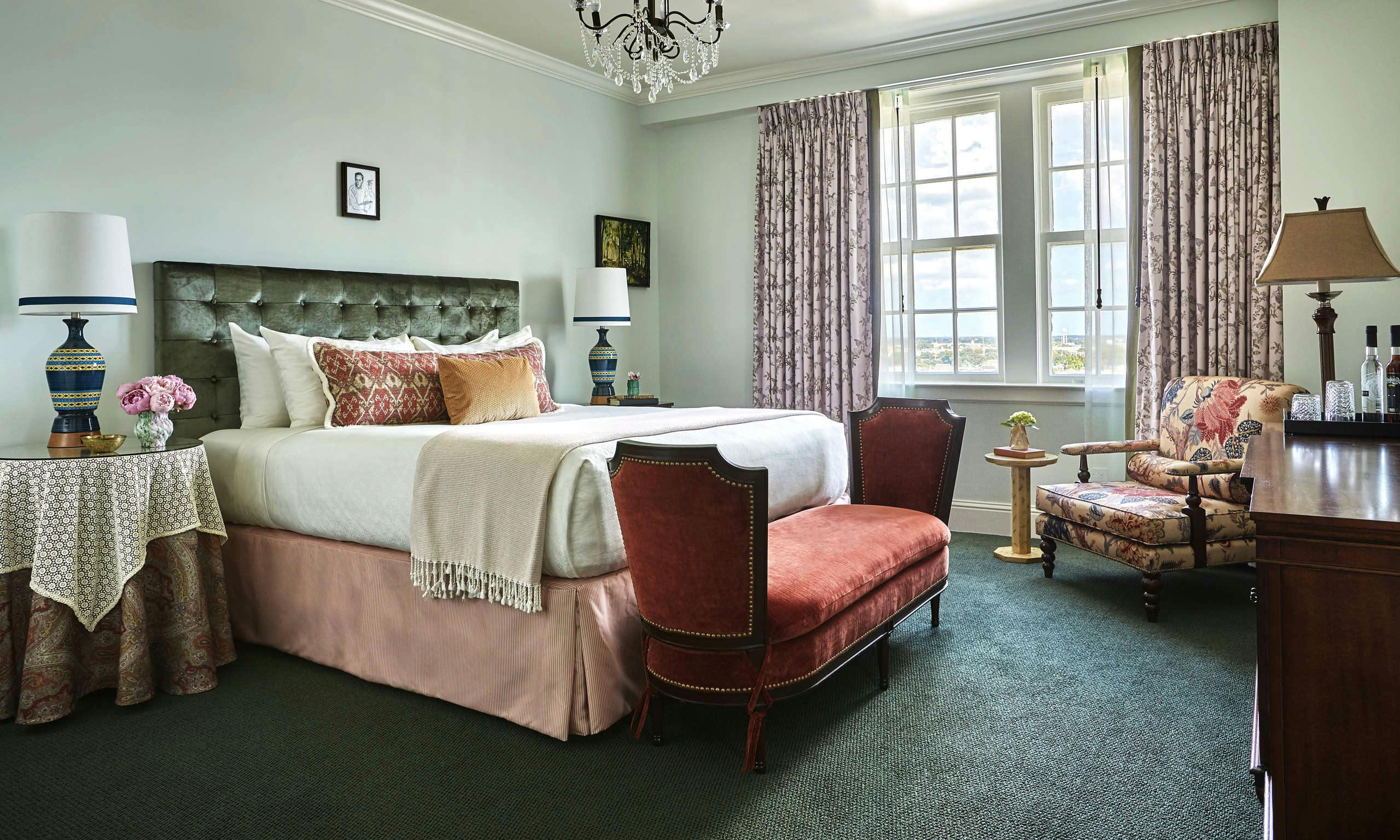 The Pontchartrain Hotel