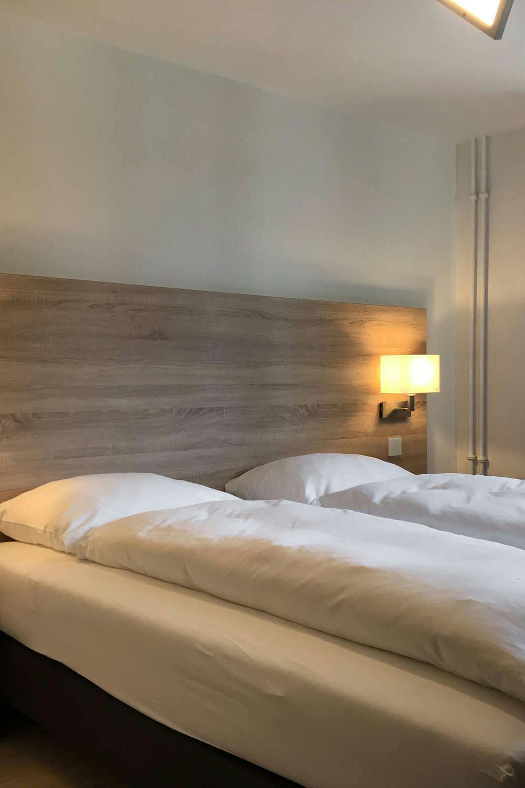 Hotel Digital Brünig Lodge 24/7 & Tesla Destination photo 2