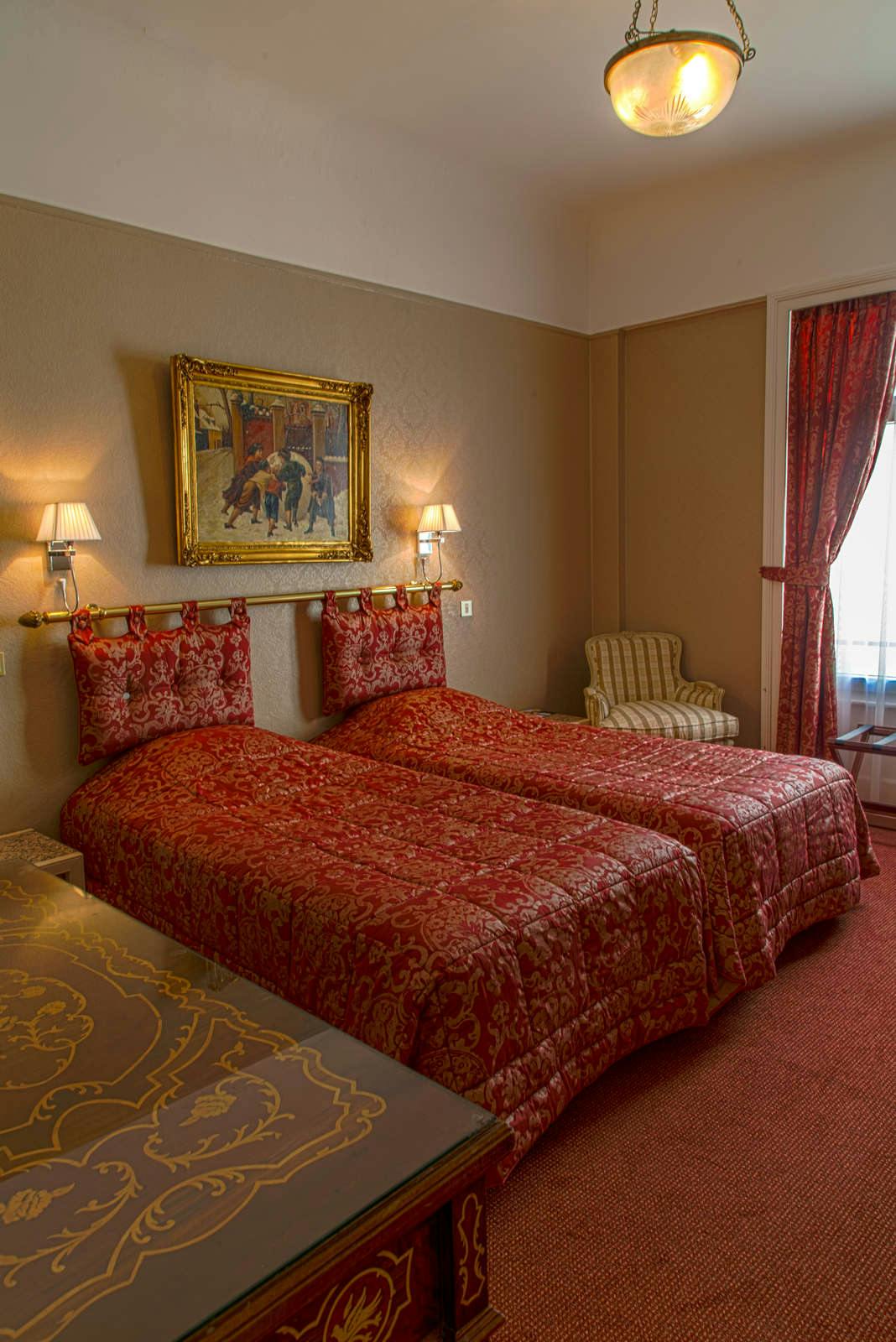 Hotel Grand Hotel Bellevue photo 2