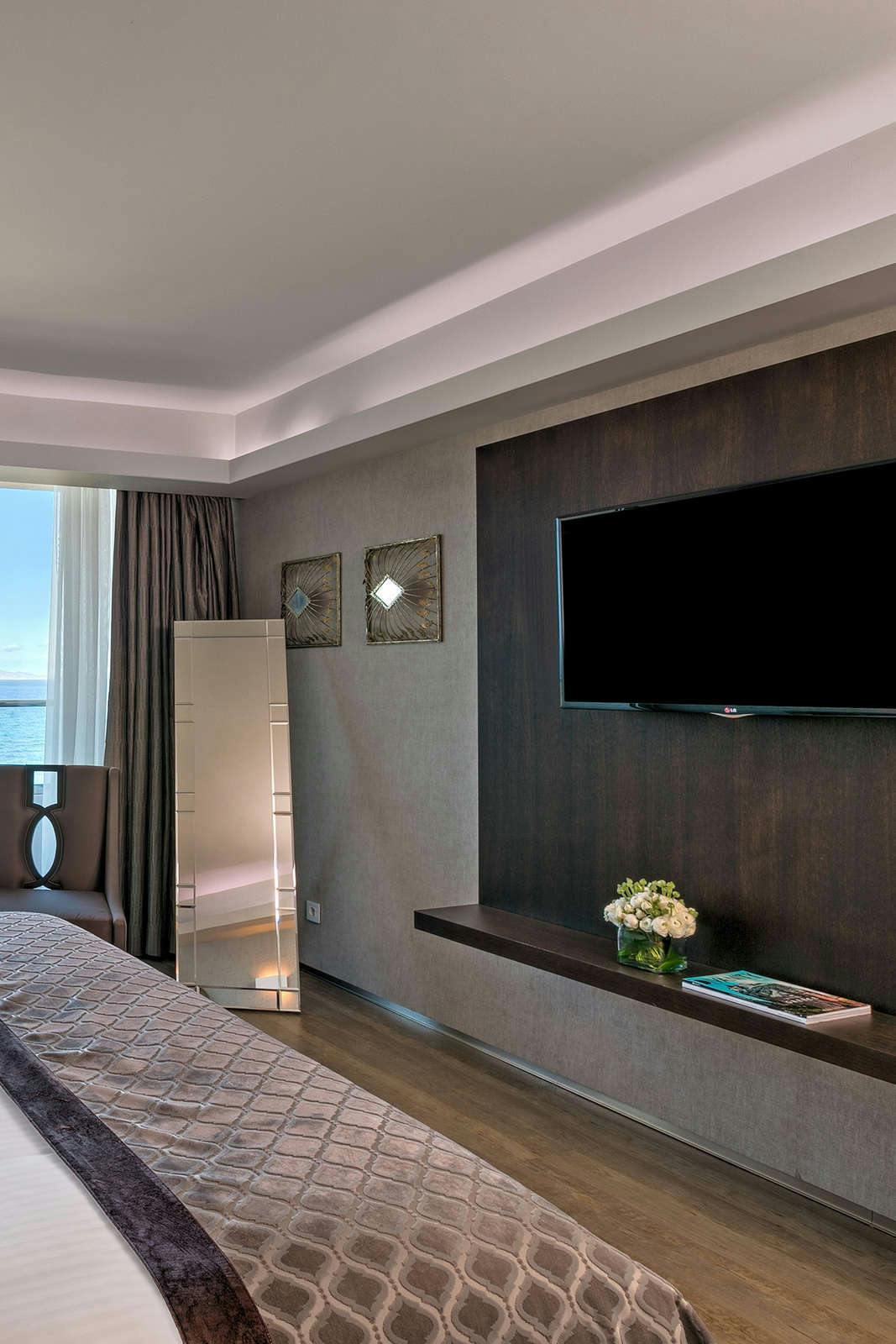 Hotel Divani Apollon Palace & Thalasso photo 4