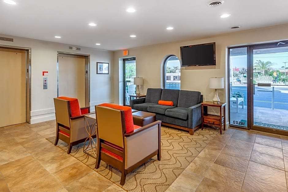 Hotel Quality Inn & Suites Ocean City Fenwick photo 1