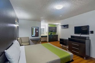 Studio Inn Extended Stay Oklahoma City Airport by OYO