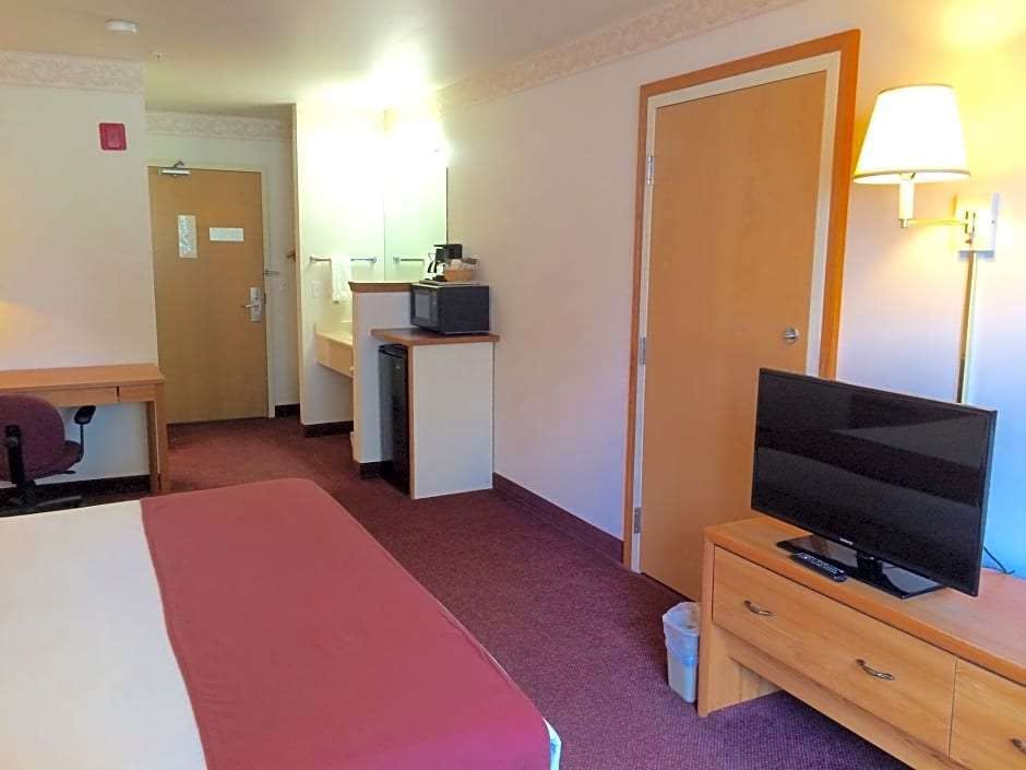 Hotel Peppermill Empress Inn photo 5