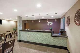 Hotel Lodge of La Mesa - Adults Only photo 1