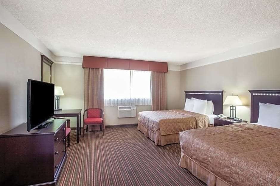 Hotel Lodge of La Mesa - Adults Only photo 4