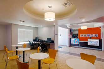 Hotel Motel 6 Midland, TX photo 1
