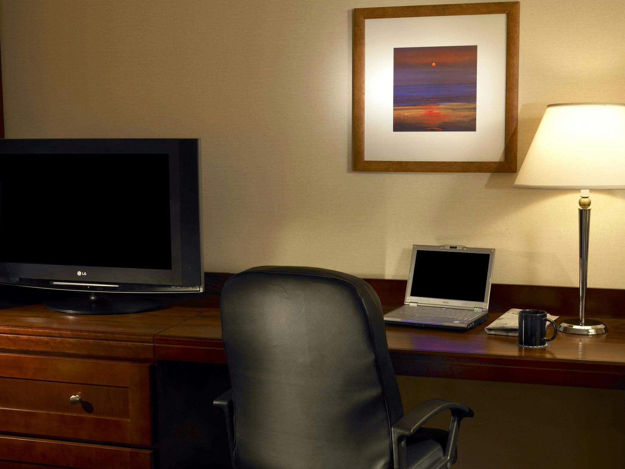 Hotel Sheraton Carlsbad Resort & Spa photo 4