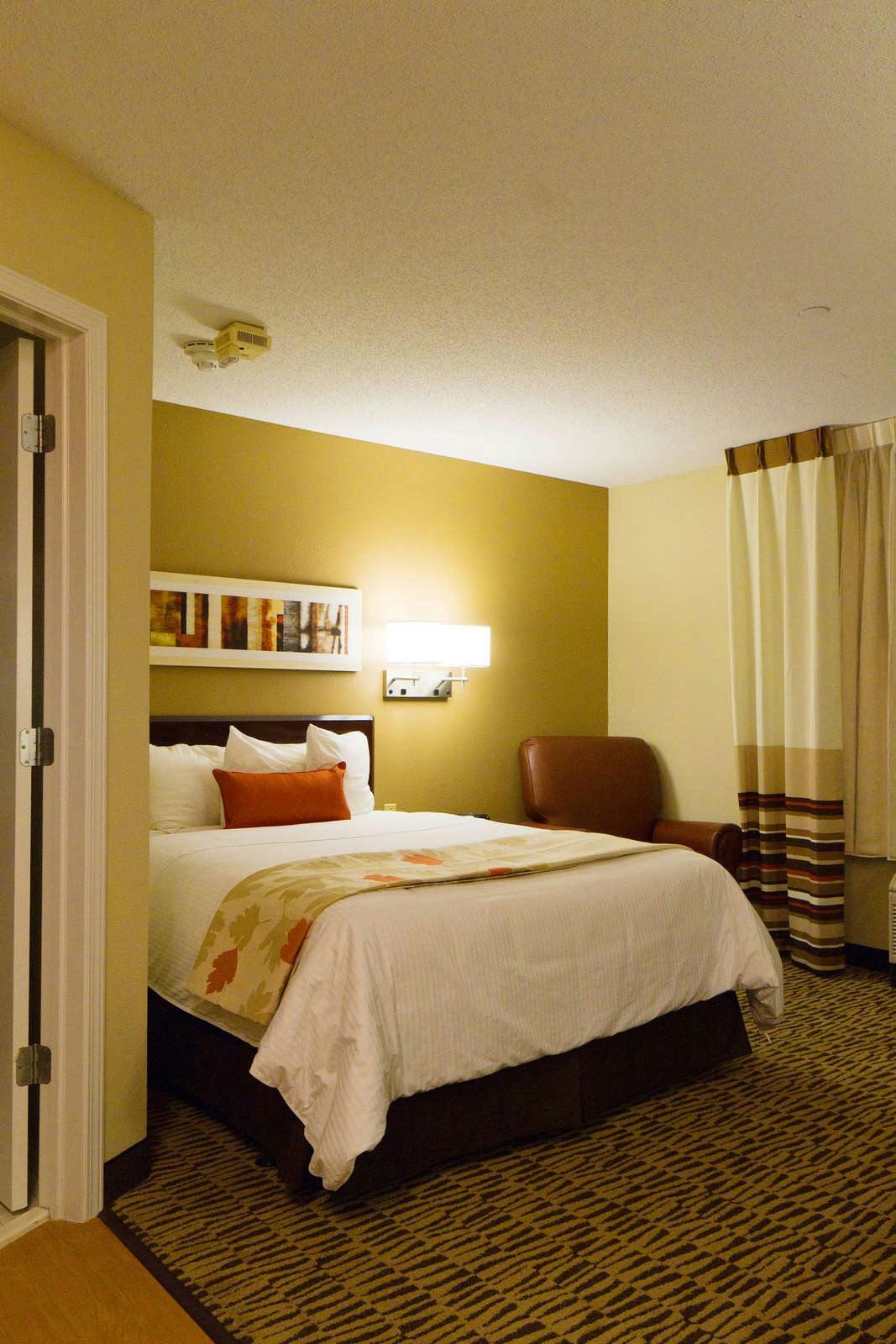 Hotel MainStay Suites Chicago Schaumburg photo 1