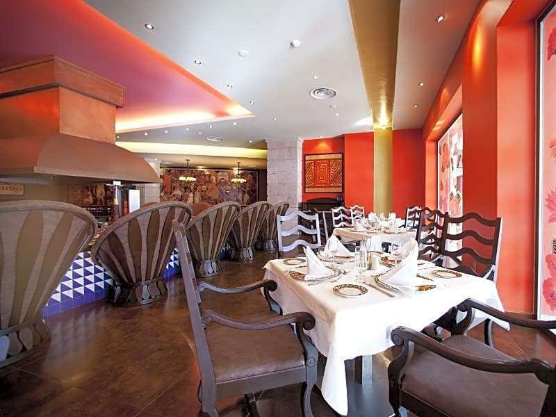 Hotel BarcelÃ³ BÃ¡varo Palace - All Inclusive photo 3