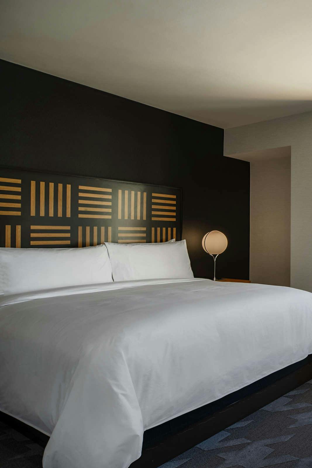 Hotel Renaissance Des Moines Savery Hotel photo 1