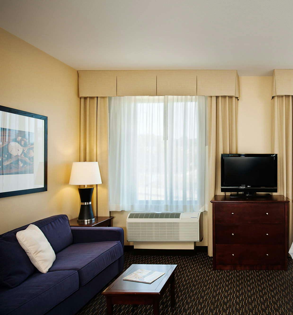 Hotel Hampton Inn & Suites Arroyo Grande photo 3