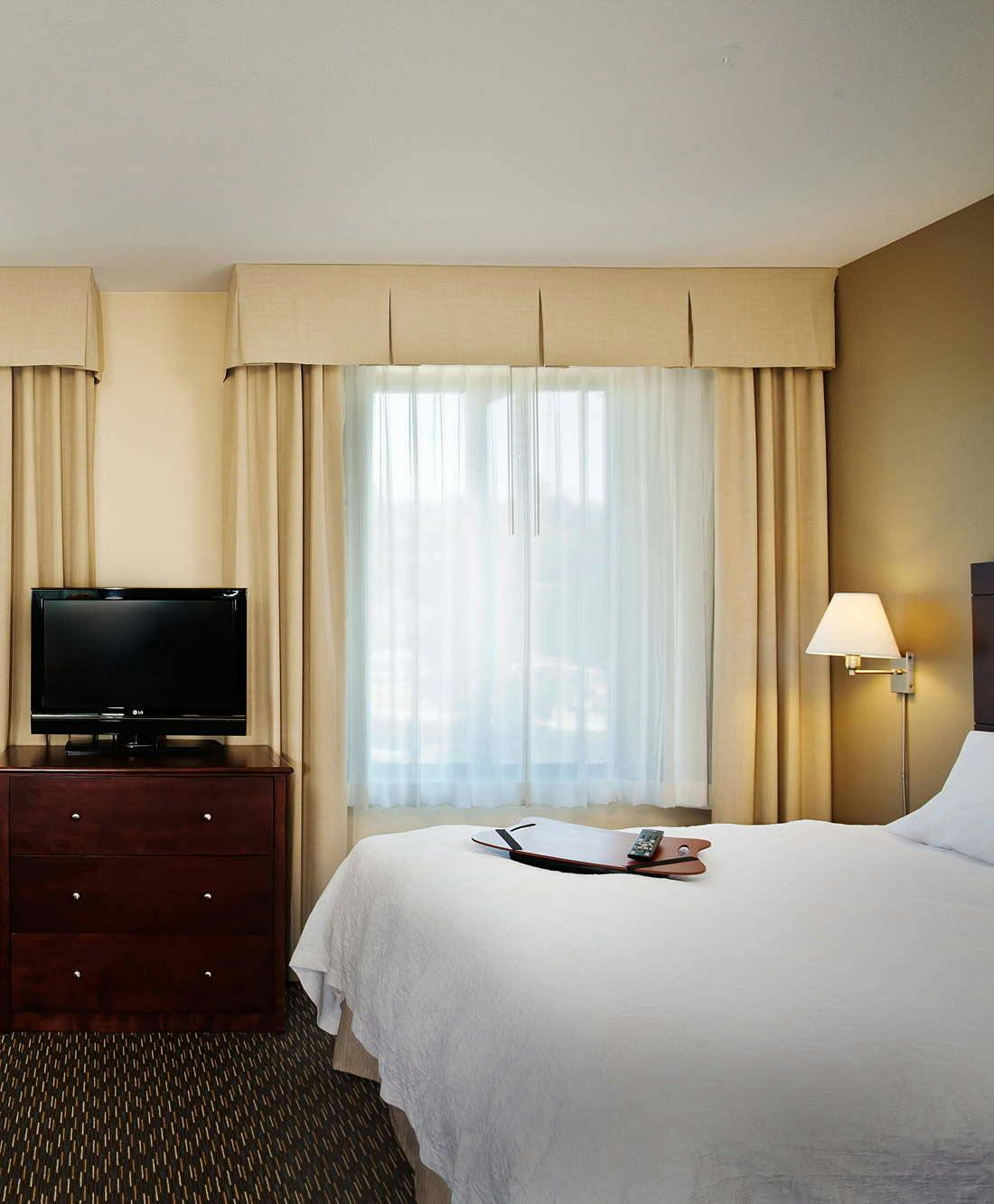 Hotel Hampton Inn & Suites Arroyo Grande photo 2