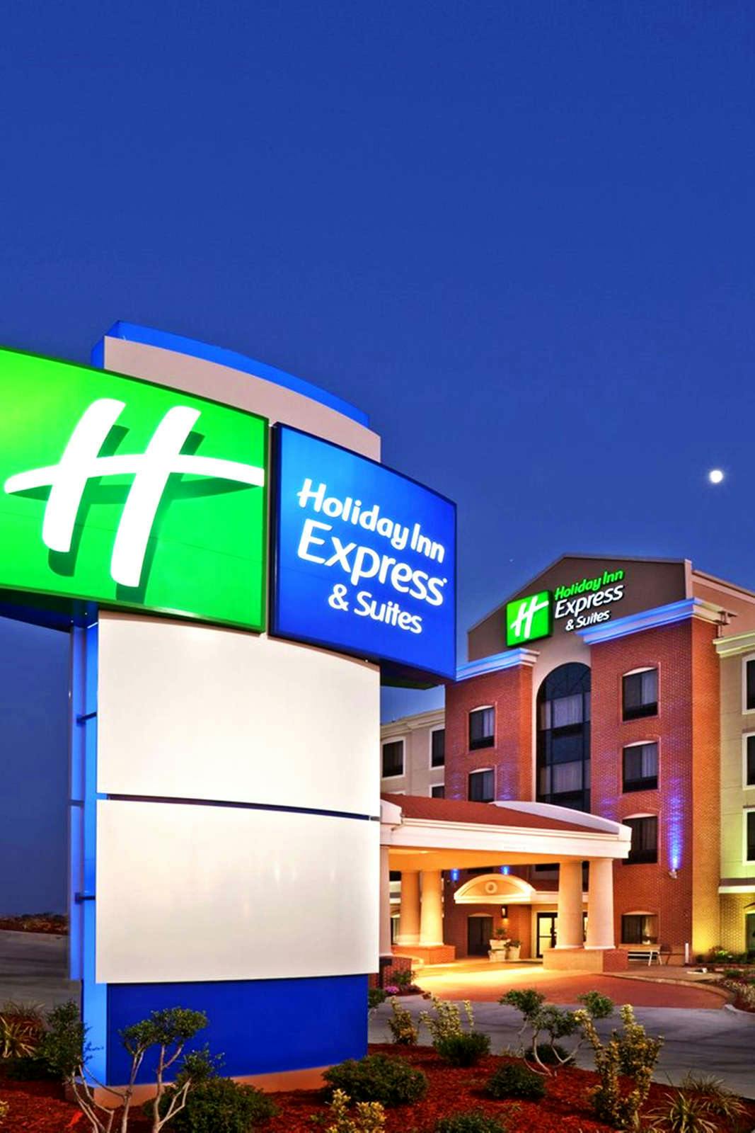 Hotel Holiday Inn Express & Suites Bakersfield Airport photo 4