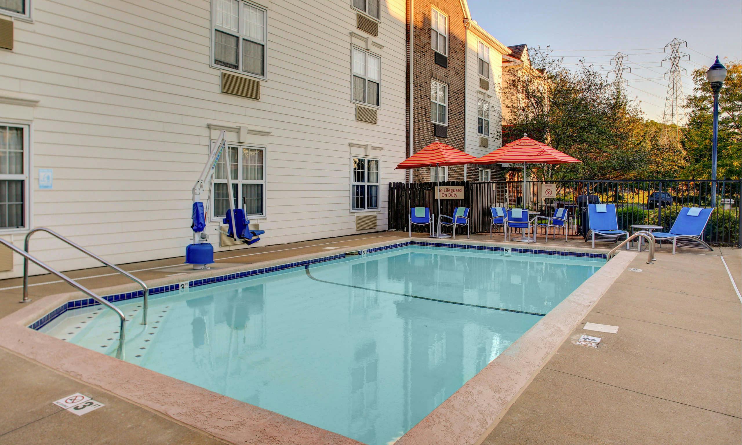 MainStay Suites Middleburg Heights