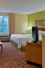 Hotel MainStay Suites Middleburg Heights photo 2