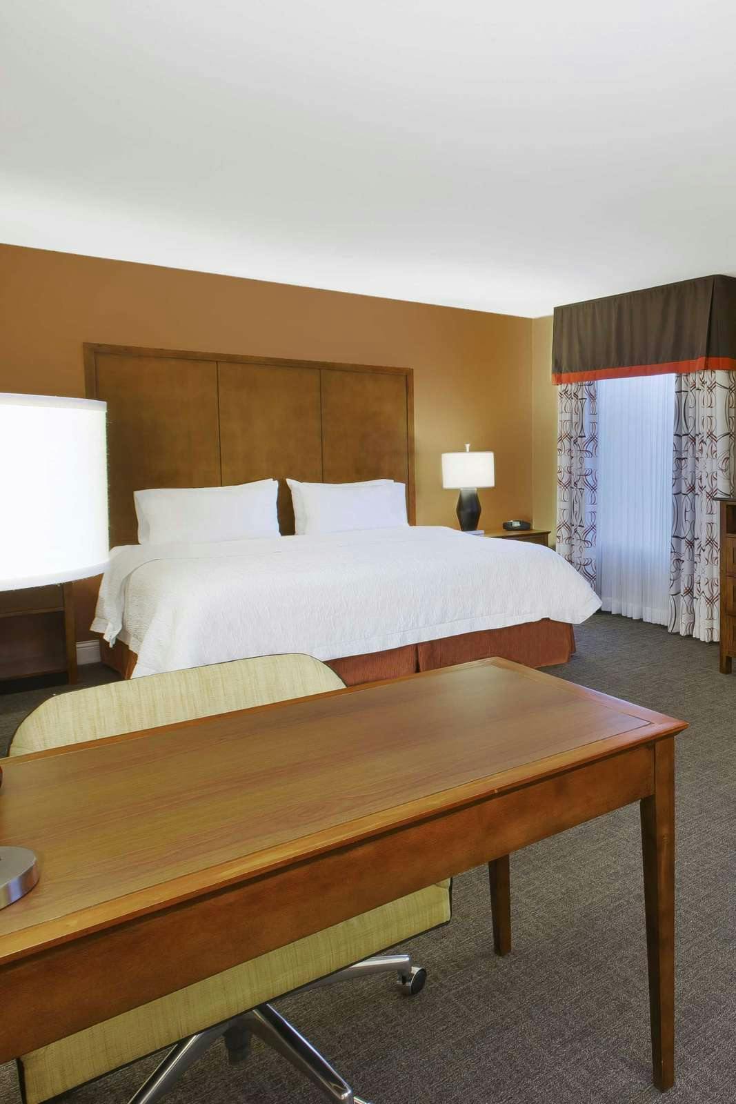 Hotel Hampton Inn & Suites Wichita-Northeast photo 2