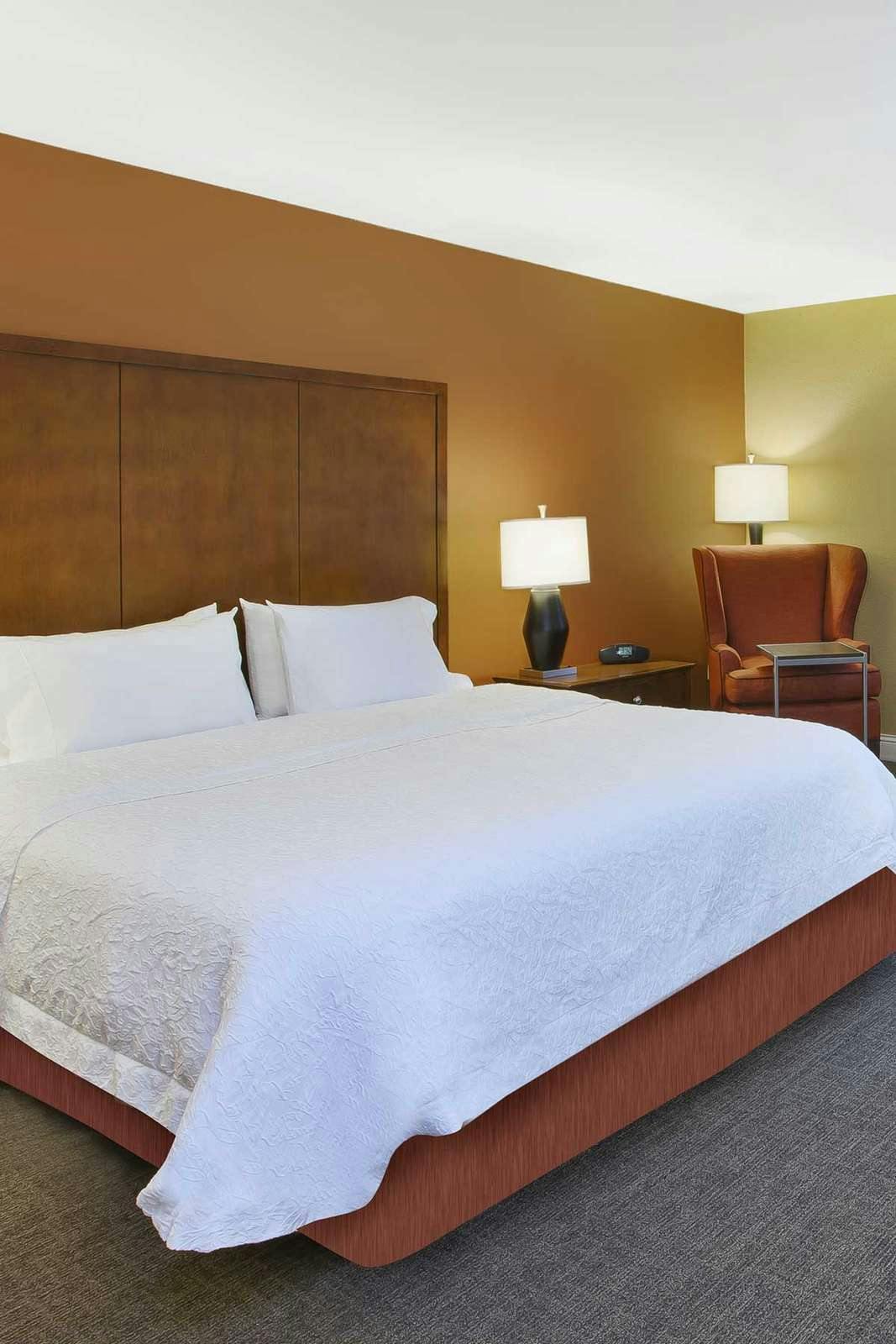 Hotel Hampton Inn & Suites Wichita-Northeast photo 1