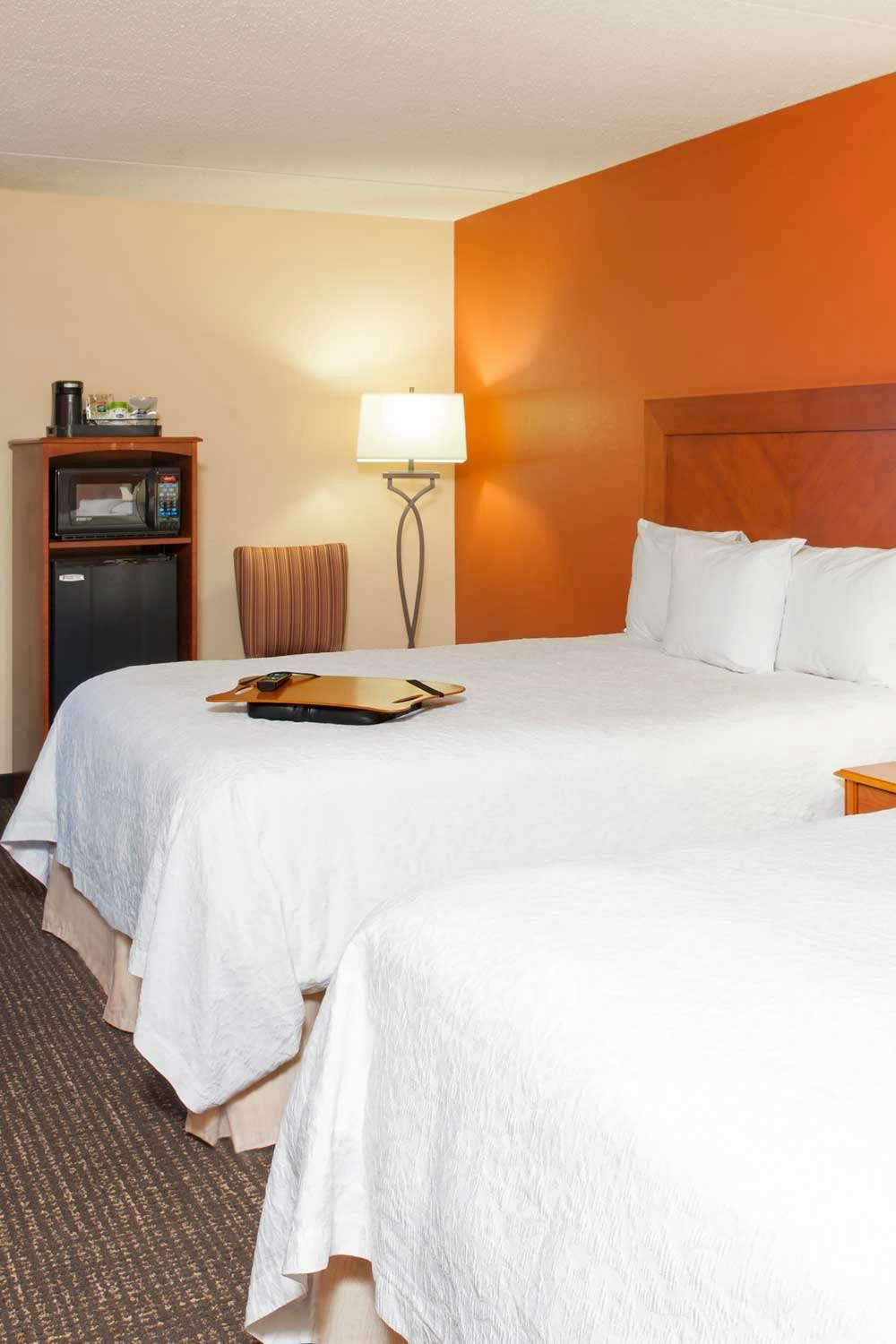 Hotel Hampton Inn Muskegon photo 2