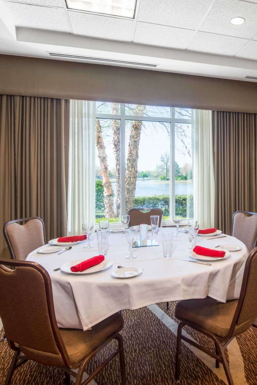 Hotel Hilton Garden Inn Wichita photo 5