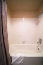 Hotel Village Inn Springfield photo 5