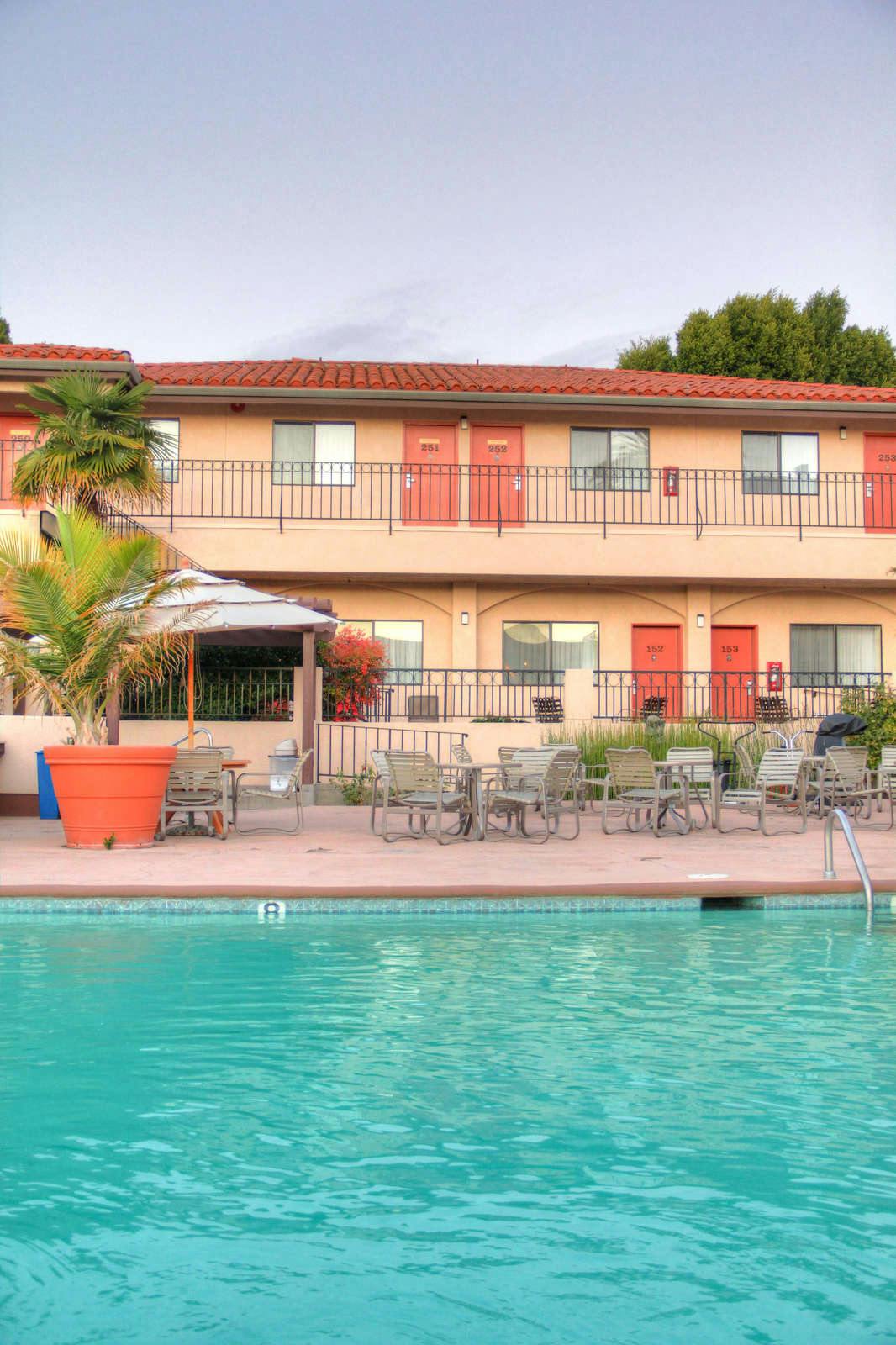 Hotel Sands Inn & Suites photo 2