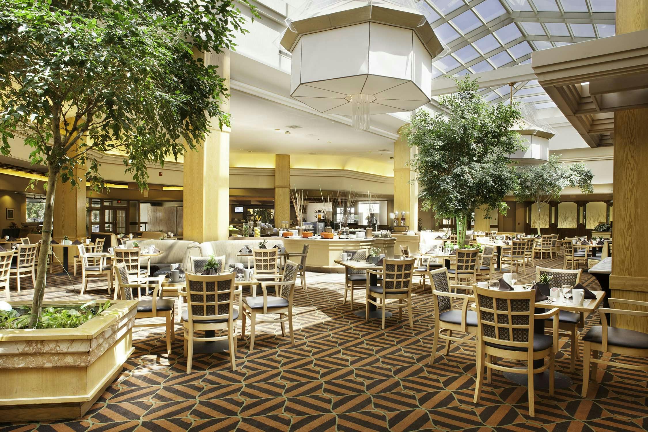 Hotel DoubleTree by Hilton Colorado Springs photo 4