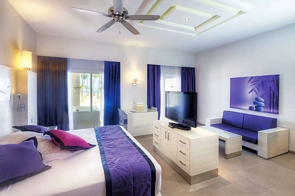 Hotel Riu Palace Bavaro All Inclusive photo 4