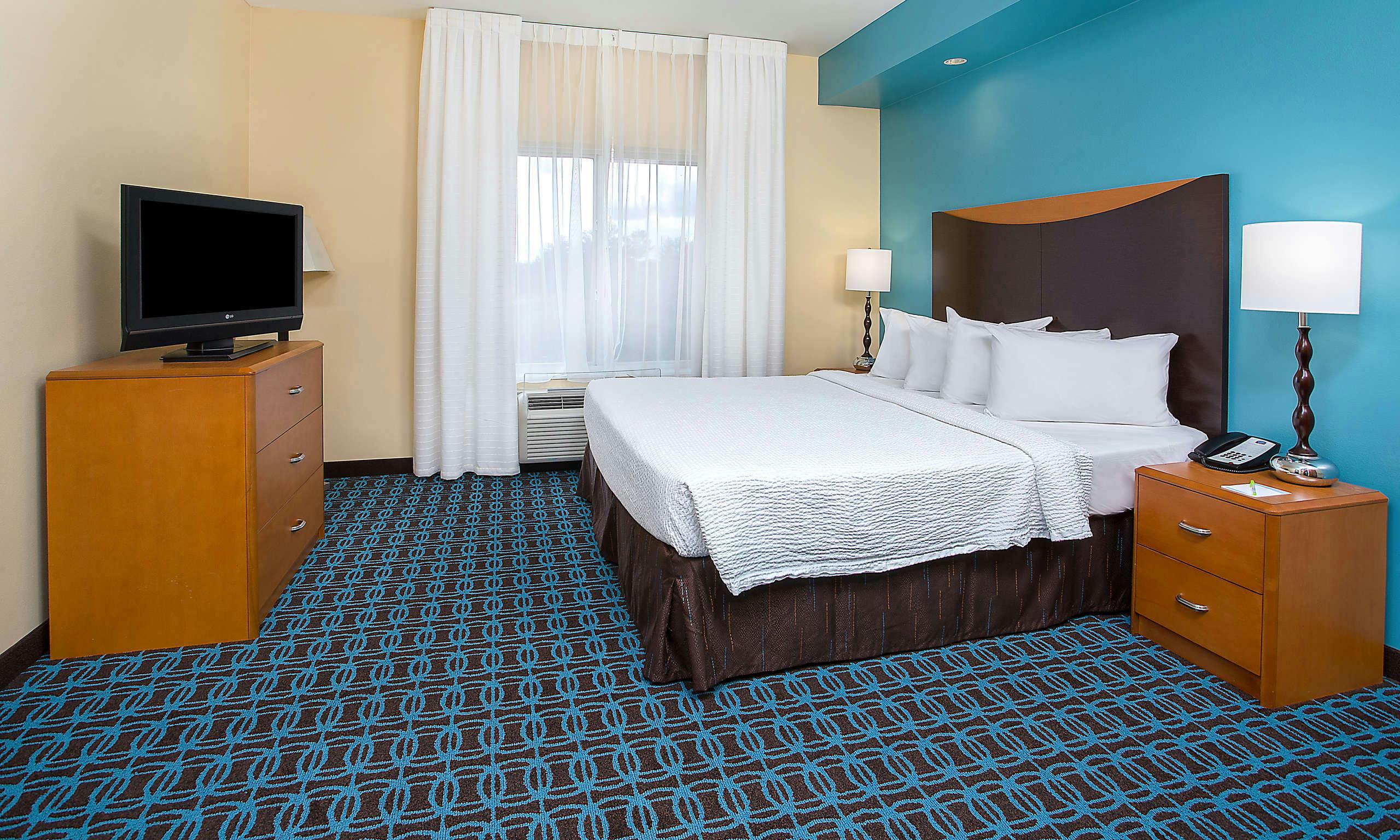 Fairfield Inn & Suites by Marriott Louisville East