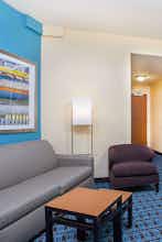 Hotel Fairfield Inn & Suites by Marriott Louisville East photo 4