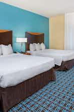 Hotel Fairfield Inn & Suites by Marriott Louisville East photo 3