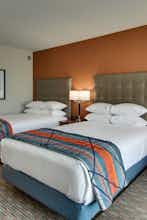 Hotel Drury Inn and Suites Iowa City Coralville photo 4