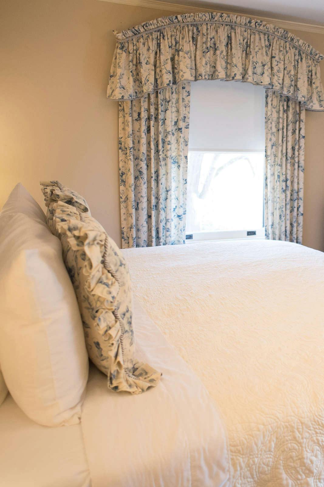 Hotel Pinecrest Bed & Breakfast photo 1