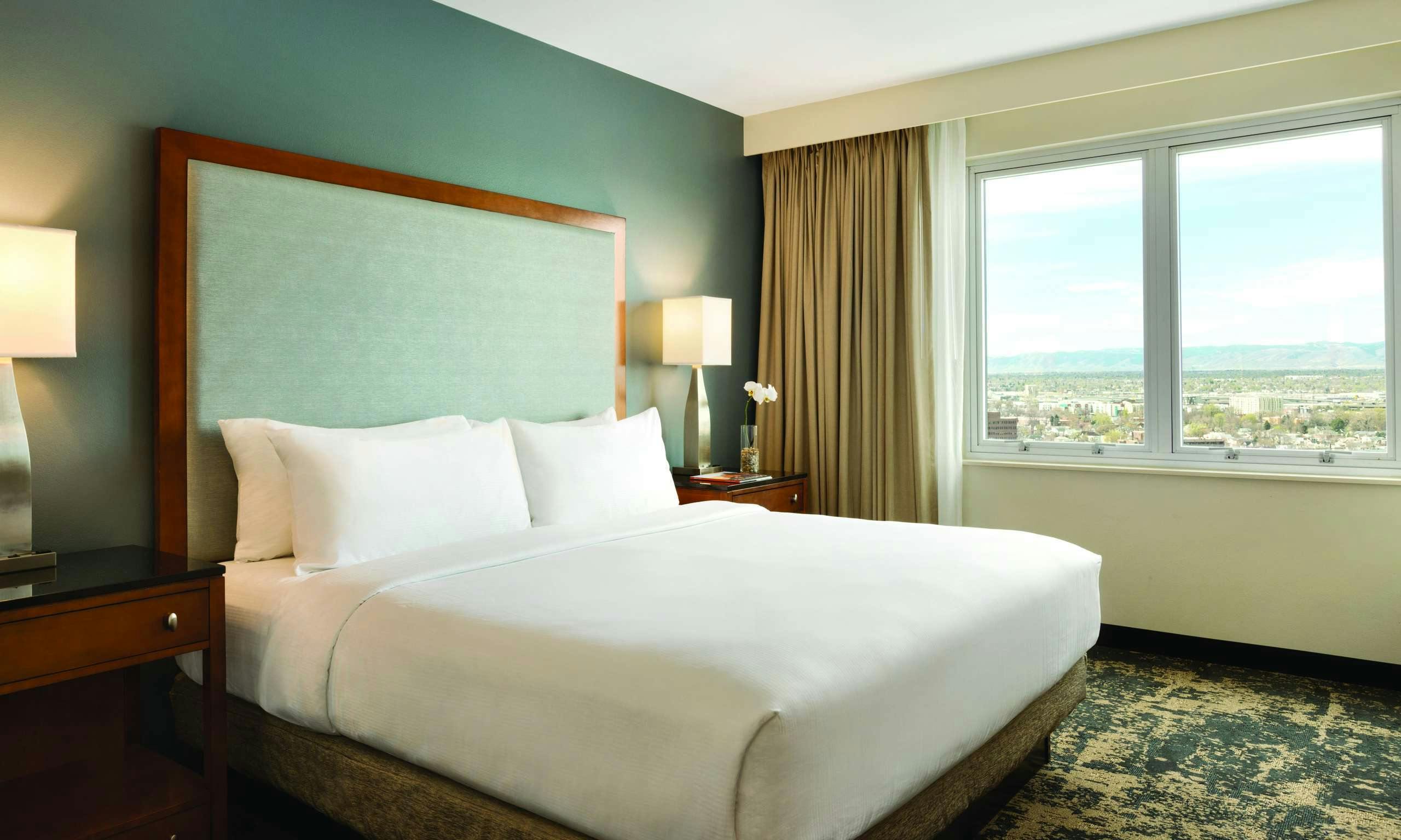 Embassy Suites by Hilton Denver Downtown Convention Center