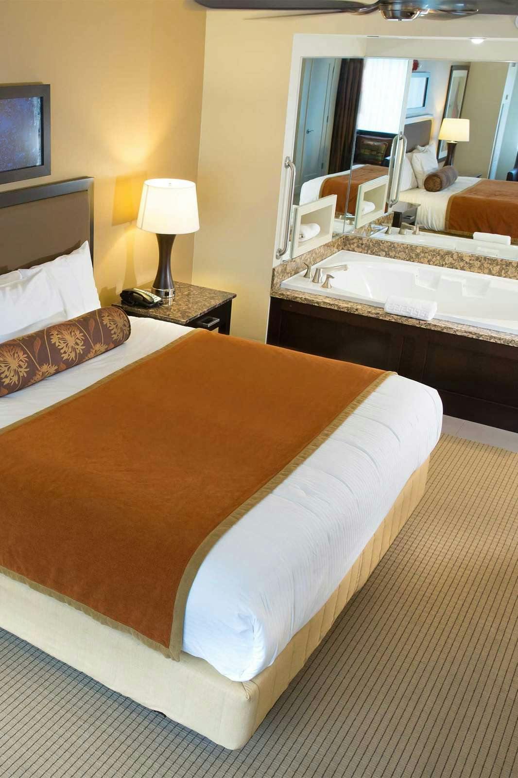 Hotel Isle of Capri Boonville - A Caesars Rewards Destination photo 3