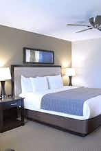 Hotel Isle of Capri Boonville - A Caesars Rewards Destination photo 1