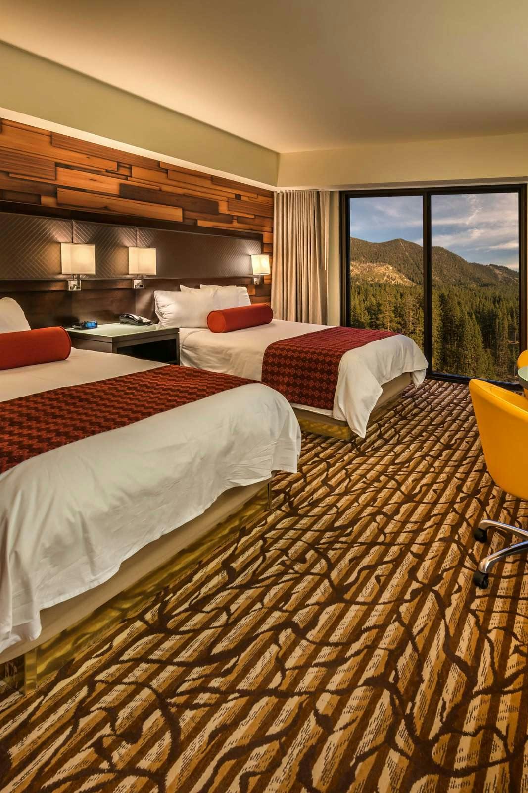 Hotel Bally's Lake Tahoe photo 2