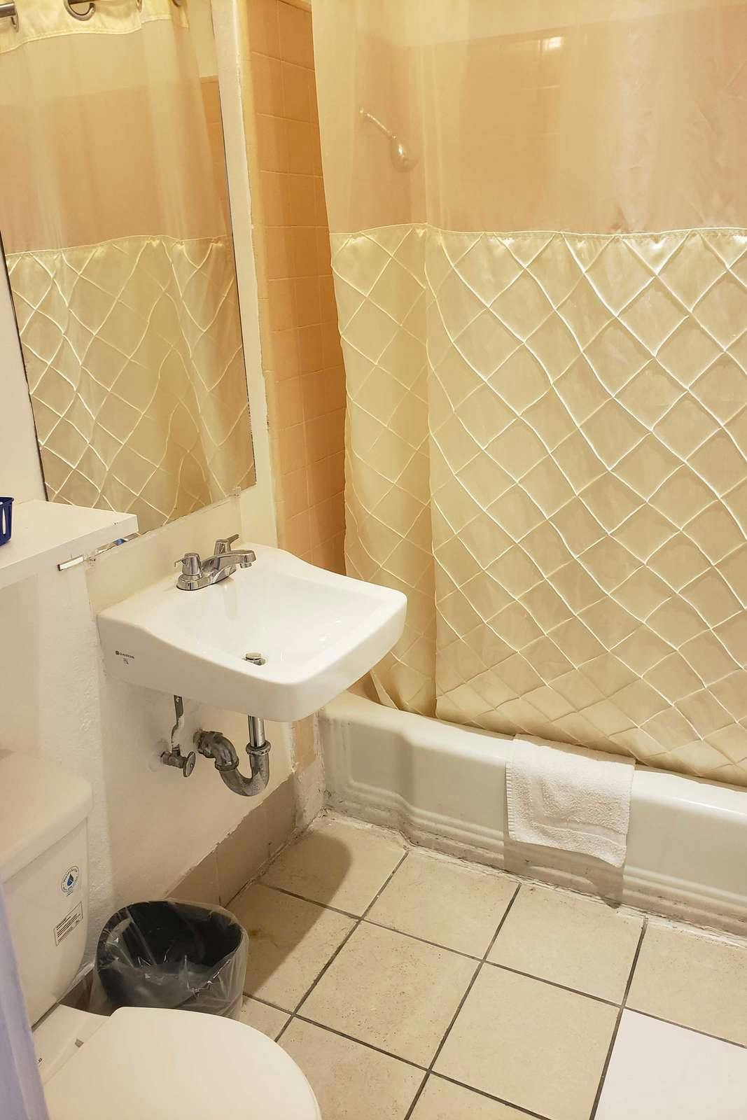 Hotel Guest Harbor Inn - Port of Los Angeles San Pedro photo 5