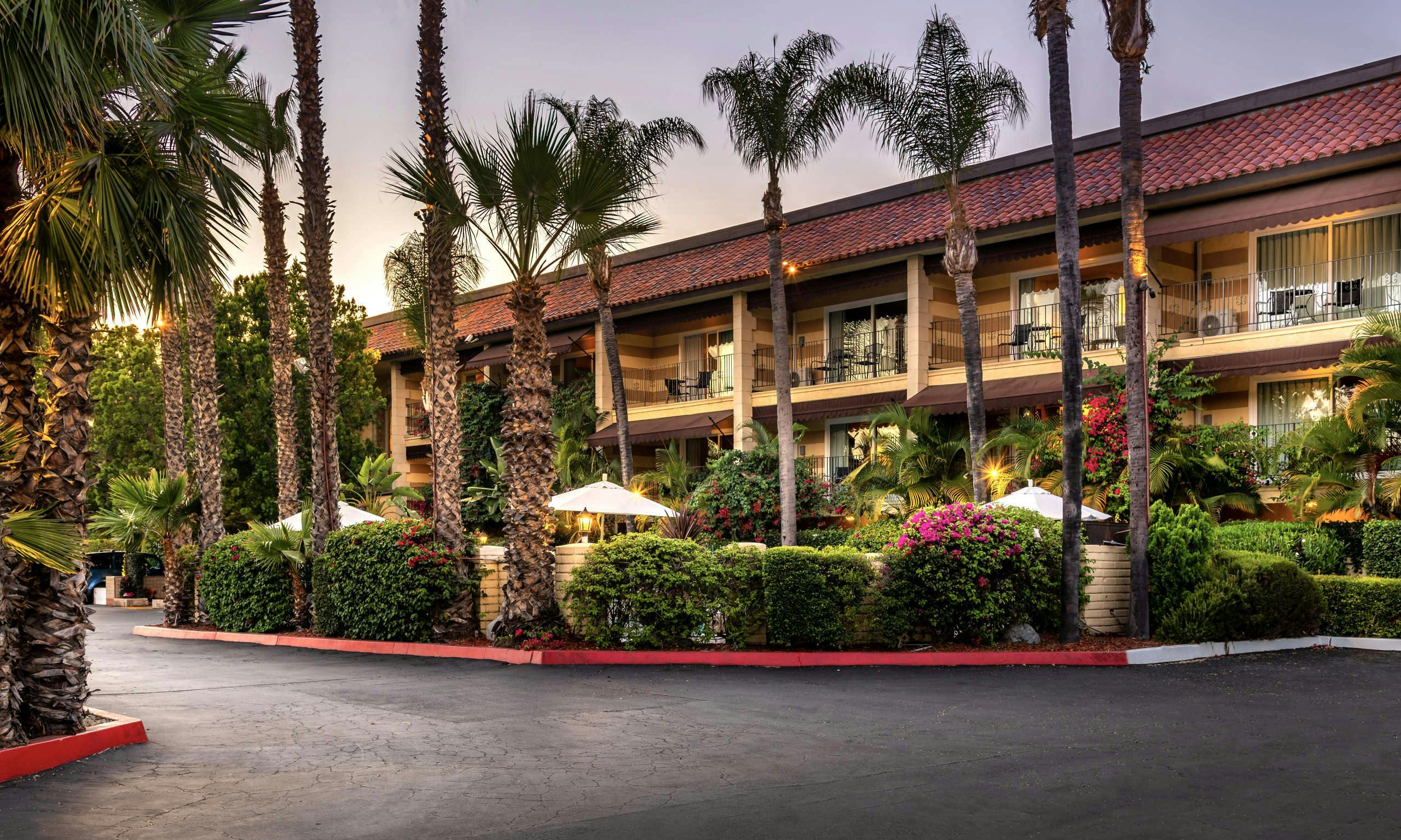 Hotel Pepper Tree Boutique Kitchen Studios – Anaheim