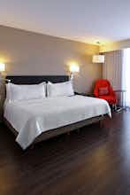 Hotel Fiesta Inn Morelia Altozano photo 2