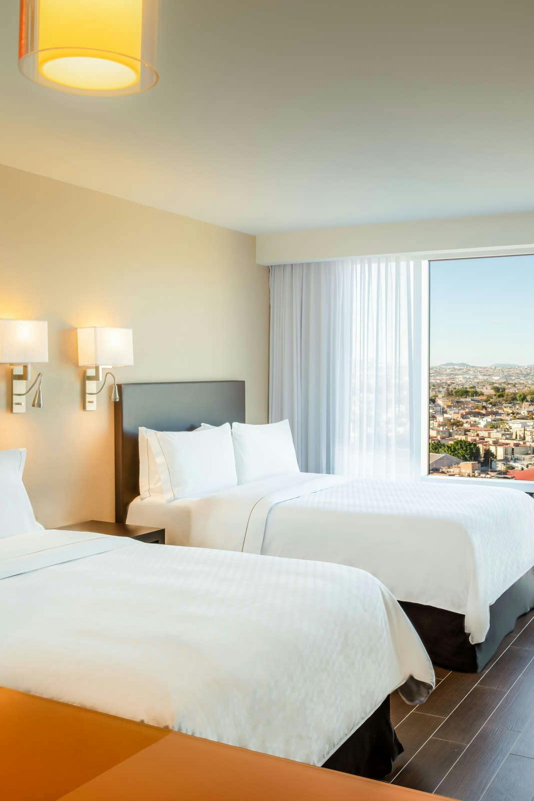 Hotel Fiesta Inn Express Queretaro Constituyentes photo 2