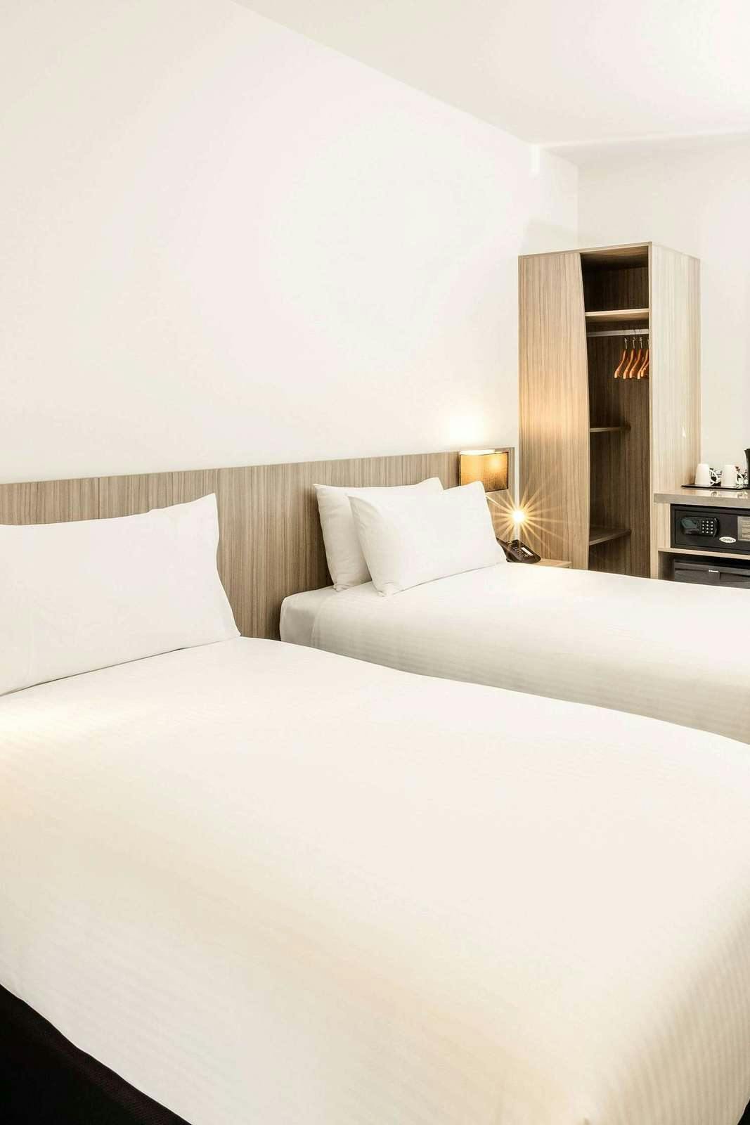 Hotel IBIS MACKAY photo 2