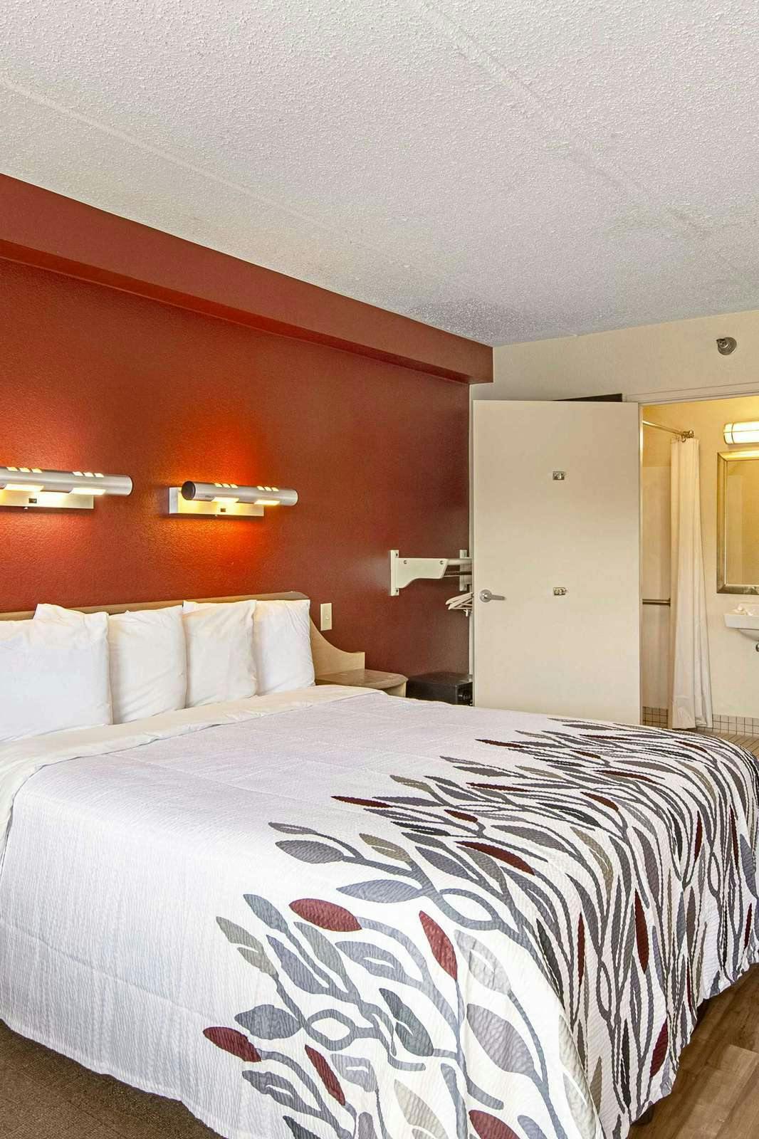 Hotel Red Roof Inn St Clairsville - Wheeling West photo 2