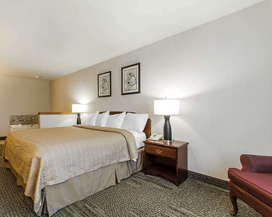 Quality Inn Suites Stoughton Madison South Wisconsin Around