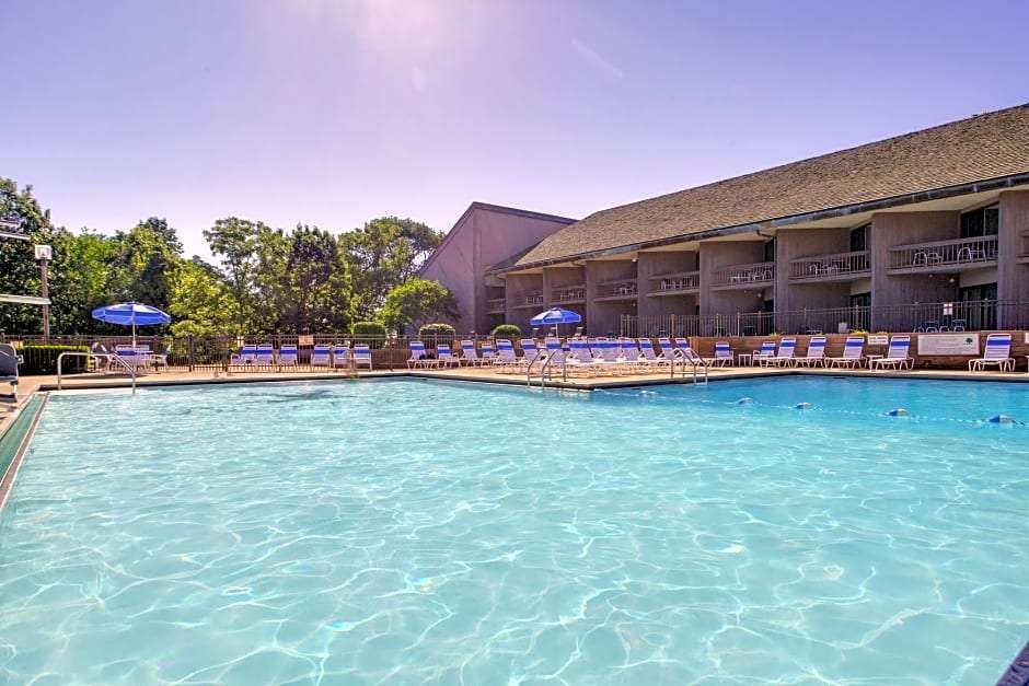 Deer Creek Lodge Conference Center Ohio Around Me Hoteltonight