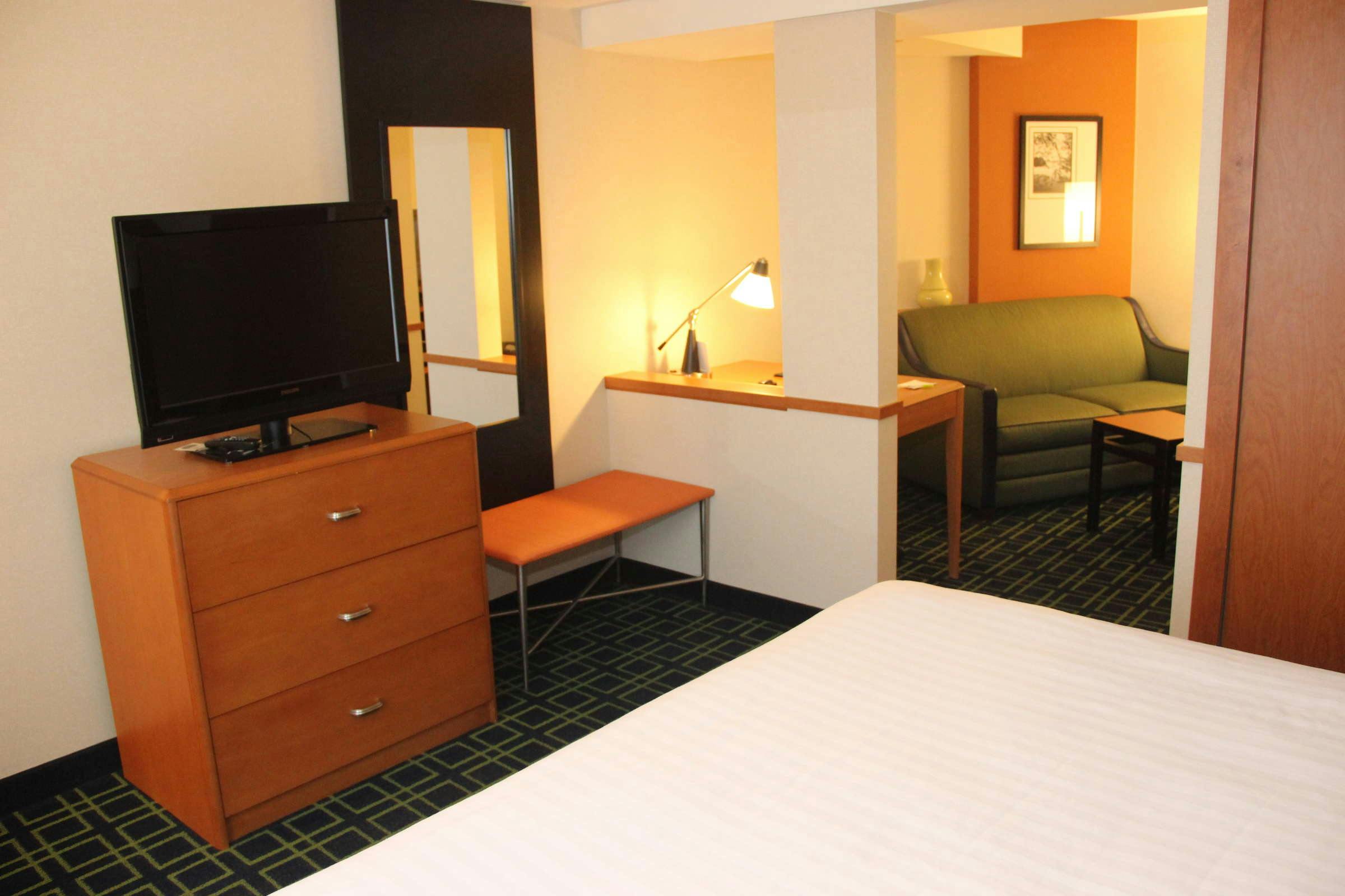 Hotel Fairfield Inn & Suites Colorado Springs North/Air Force Academy photo 4